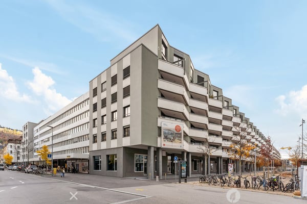 An der Esplanade: Bürofläche mit Balkon und Ausblick 1
