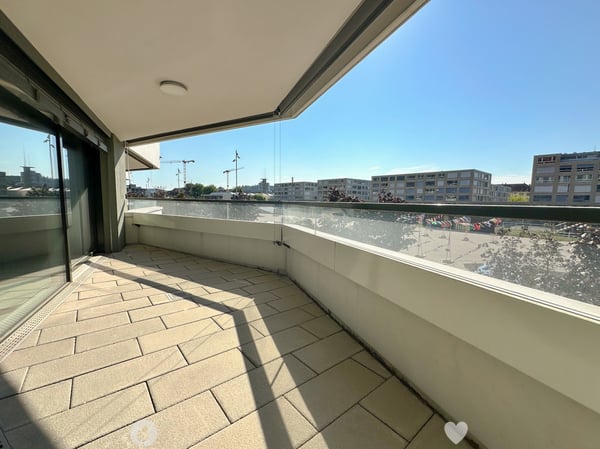 An der Esplanade: Bürofläche mit Balkon und Ausblick 7