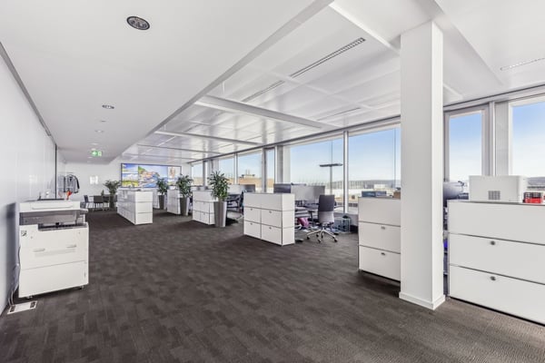 Exklusive Bürofläche mit Panoramablick über Glattbrugg 3
