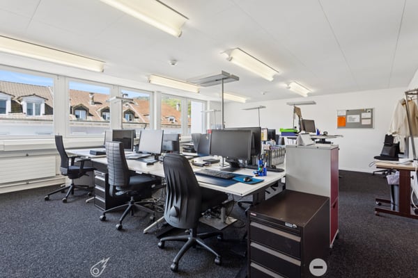 Ausgebaute Bürofläche an zentraler Lage 2