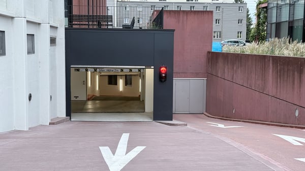 Ihr Einstellplatz beim Bahnhof Glattbrugg 2