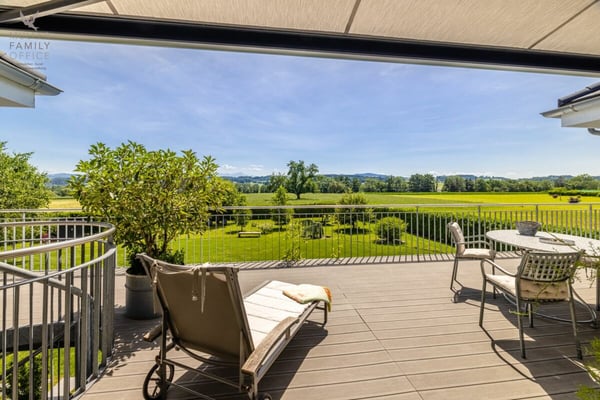 Imposante Luxus-Landhausvilla mit traumhafter Aussicht auf den Säntis 4