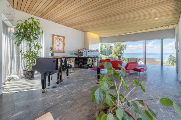 Traumhafte Luxus-Designer-Villa mit fantastischer Seesicht und Einliegerwohnung 8