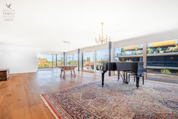 Lichtdurchflutete 1 1/2 Zimmer-Terrassen-Wohnung in sehr gepflegter Wohnanlage 8