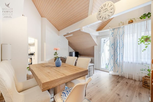 Lichtdurchflutete 1 1/2 Zimmer-Dach-Maisonette-Wohnung mit Nähe zur Natur und bester Infrastruktur 5