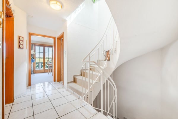 Familienfreundliches  Einfamilienhaus mit  schöner Seesicht 12