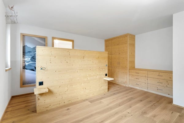 Neubau Wohntraum im modernen Bergchic - 1 1/2 Zimmer-Wohnung mit grosser Panorama Terrasse 10