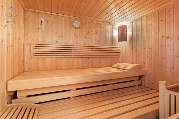 Zeitlose Wohnarchitektur an privilegierter Aussichtslage 13