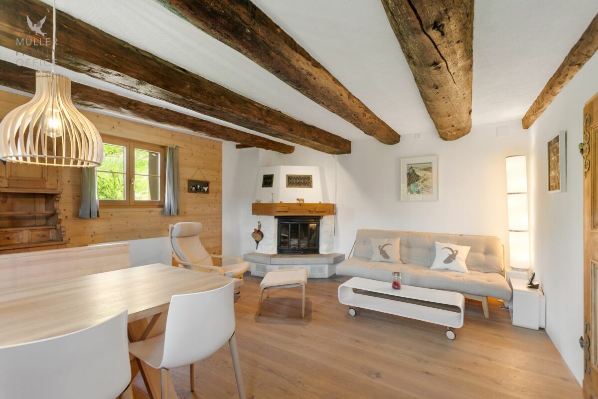 Charaktervolles Ferienhaus mit traumhafter Fernsicht über das Prättigau