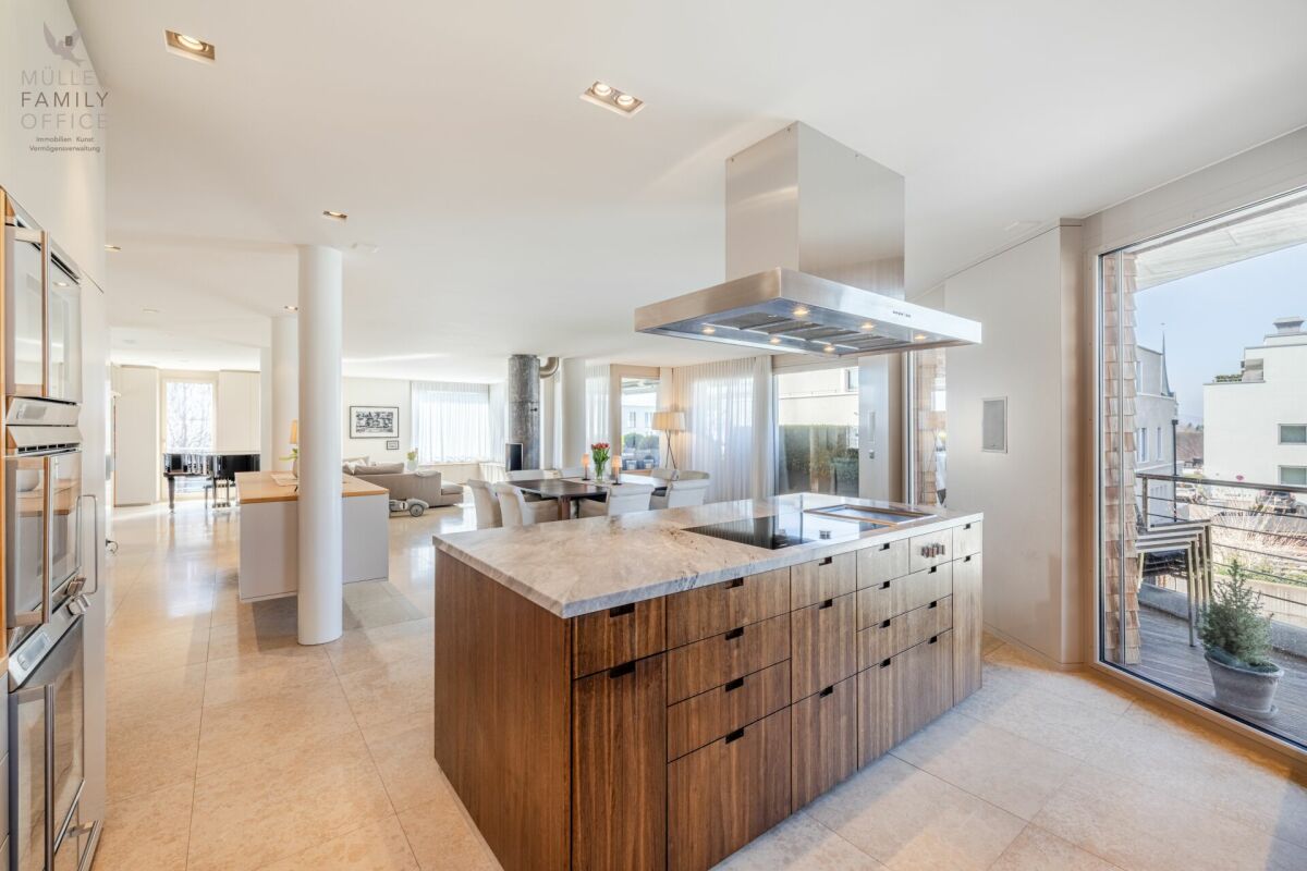 Exklusive 5 1/2 Zimmer-Maisonette-Attikawohnung mit Alpsteinblick und Aussenpool im Miteigentum