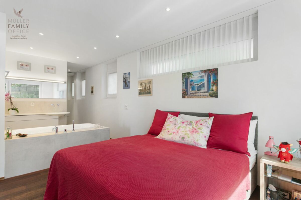 Ein Zuhause mit Horizont - Stilvolle 5 1/2 Zimmer-Attika-Maisonette über dem Bodensee