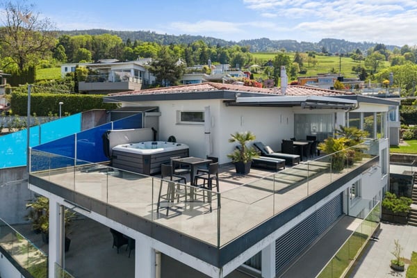 Ein Zuhause mit Horizont - Stilvolle 5 1/2 Zimmer-Attika-Maisonette über dem Bodensee 5
