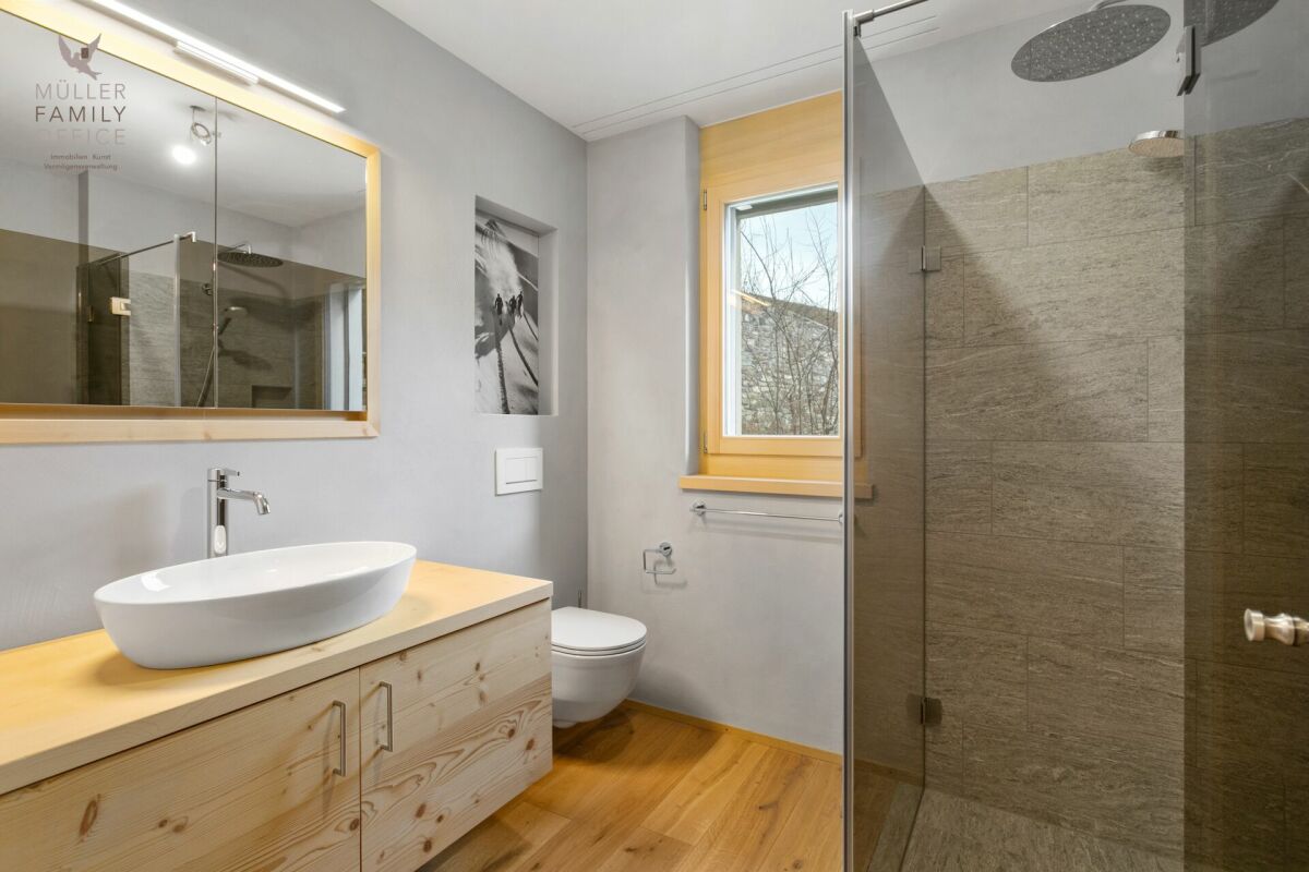 Neubau Wohntraum im modernen Bergchic - 3 1/2 Zimmer-Wohnung mit schönem Balkon (Zweitwohnung)