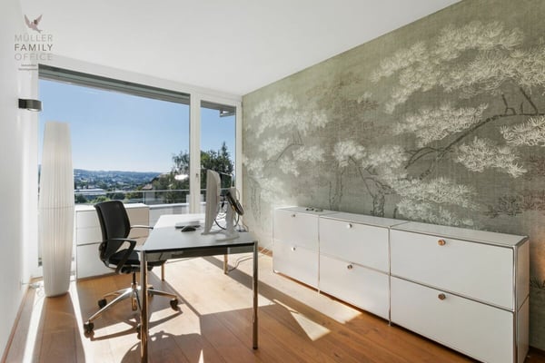 Einzigartige und luxuriöse Penthouse-Wohnung mit spektakulärer Seesicht 12