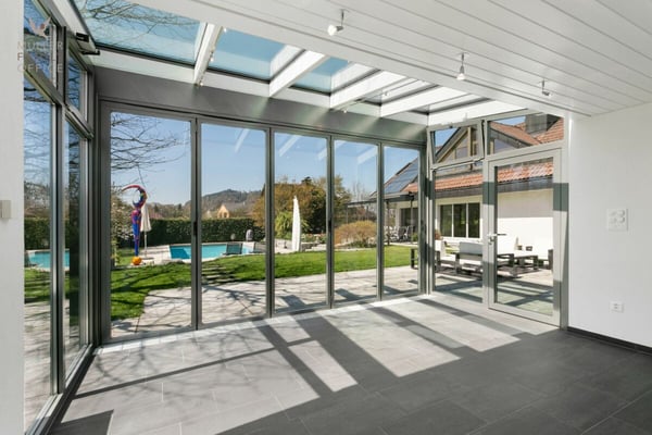 Elegantes Einfamilienhaus mit traumhafter Gartenanlage und Poolidylle 8