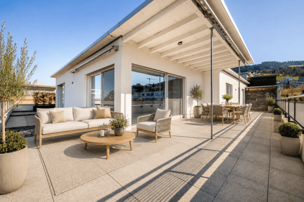 Ruhige Eleganz mit Aussicht - 5 1/2 Zimmer-Attika-Wohnung mit Blick auf den Bodensee
