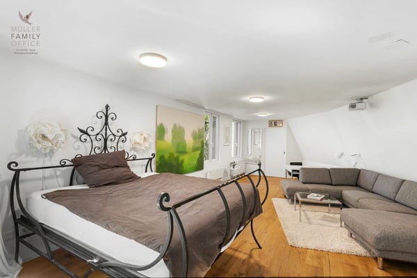 Urbanes Einfamilienhaus mit Atelier nahe Altstadt und Mülenenschlucht 12