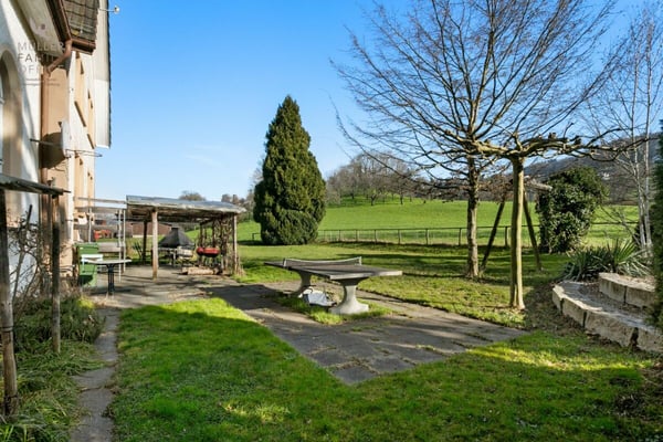 Aussergewöhnliches Einfamilienhaus (ehemaliges Kirchlein) an ruhiger Lage mit viel Entwicklungspotenzial (Mehrgenerationenhaus möglich) 10