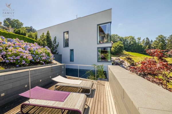 Traumhafte Luxus-Designervilla mit fantastischer Seesicht und Einliegerwohnung