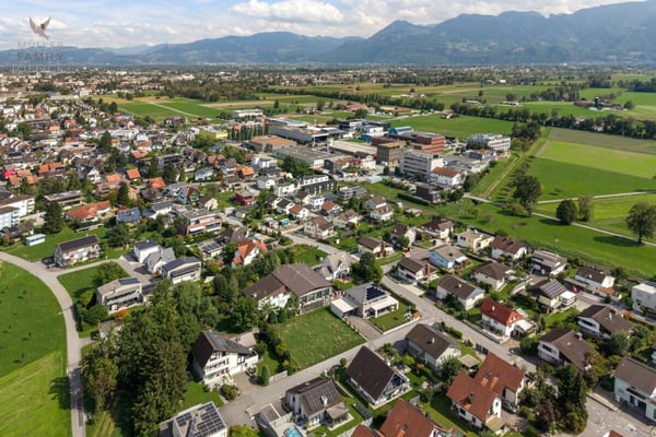 Attraktive Baulandparzelle mit 700 m2 an ruhiger Wohnlage 8