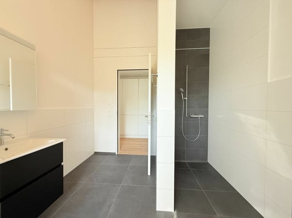 DAS KÖNNTE IHRE TERRASSE SEIN 5