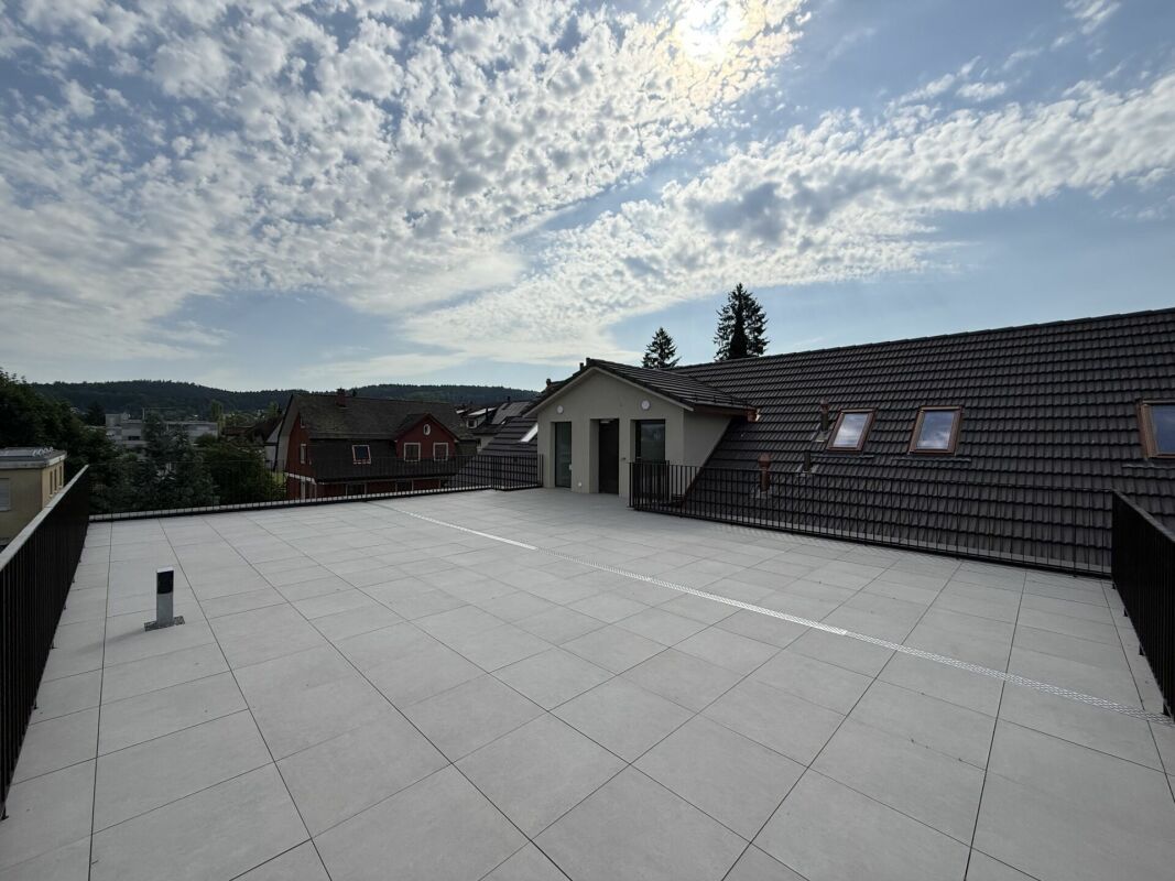 DAS KÖNNTE IHRE TERRASSE SEIN