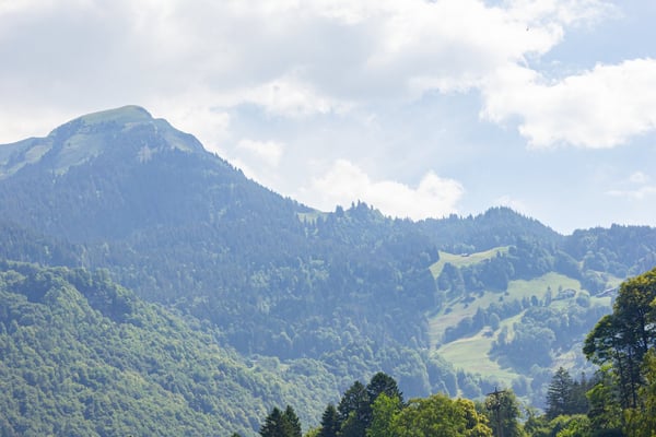 Ein Grundstück inmitten der Berge 13