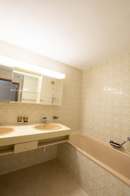 Befristete 1.5-Zimmer-Erdgeschosswohnung mit Sitzplatz 6