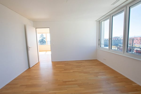 Lichtdurchflutete 5.5-Zimmerwohnung mit grosser Terrasse 8