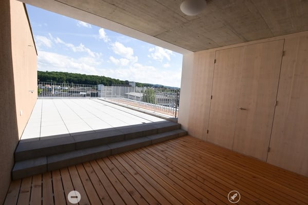 3.5-Zimmer-Attikawohnung mit grosser Terrasse (Blick auf Schüssinsel) 4