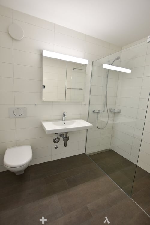 Moderne Erdgeschosswohnung mit Gartensitzplatz 4