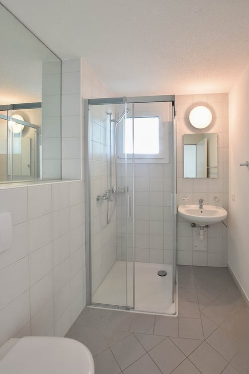 Helle und grosse Wohnung zum Vermieten 6