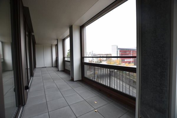 Grosszügige und zentrale 7.5-Zimmerwohnung im Herzen von Bern-Bümpliz 9