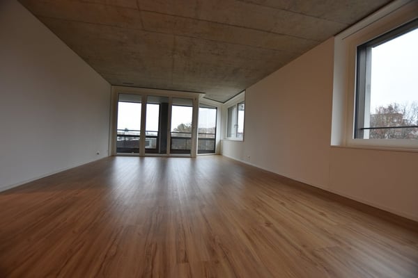 Grosszügige und zentrale 7.5-Zimmerwohnung im Herzen von Bern-Bümpliz 6