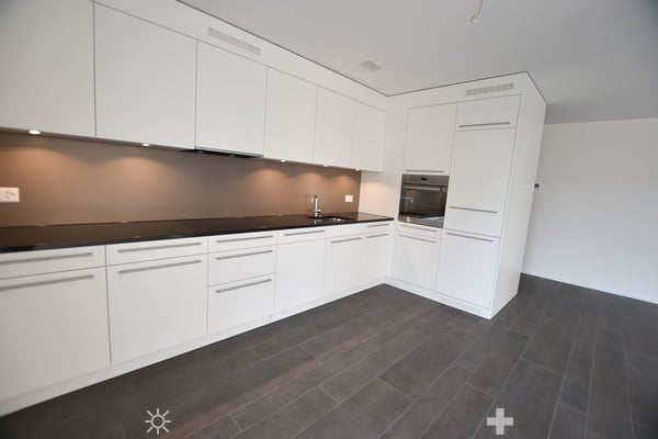 Moderne 2.5-Zimmerwohnung mit direkter Aussicht auf die Schüssinsel 3