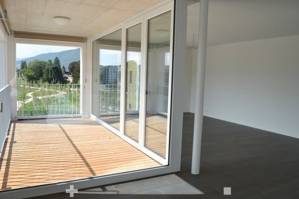 Moderne Wohnung im 5. Stock mit Sicht auf die Schüssinsel 2