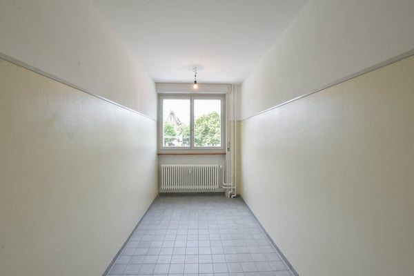 2.5-Zimmerwohnung mit grosszügiger Terrasse! 4