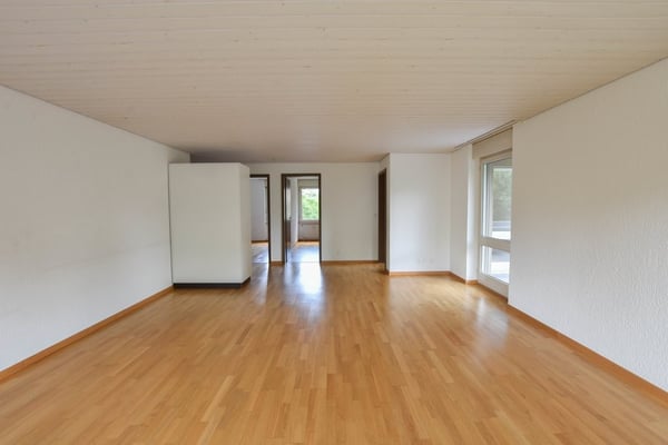 Befristete 7.5-Zimmerwohnung mit zwei Balkonen 3