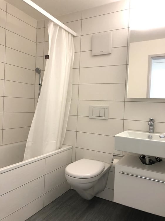 Schöne 2.5-Zimmer-Wohnung in Thun 8