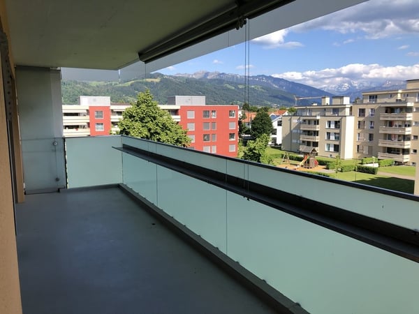 Schöne 2.5-Zimmer-Wohnung in Thun 9