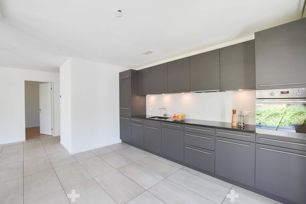Moderne 3.5-Zimmerwohnung im Jardin du Paradis 1