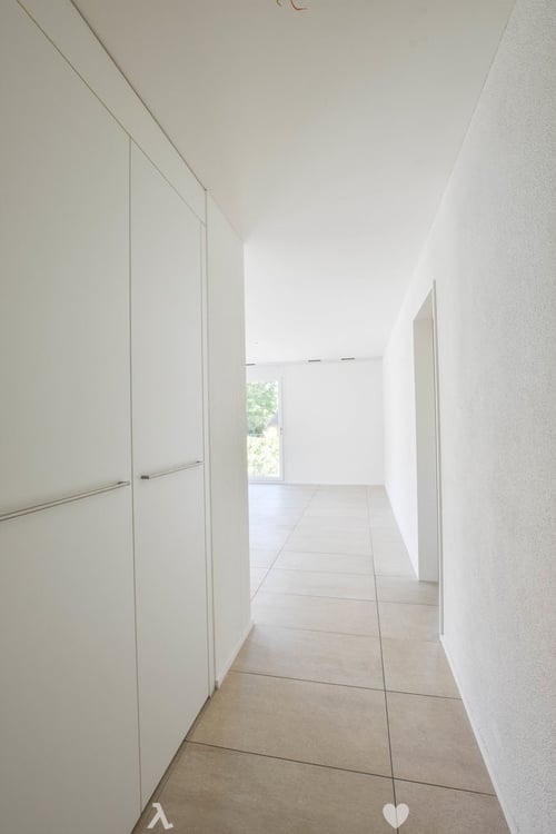 Moderne 3.5-Zimmerwohnung im Jardin du Paradis 4