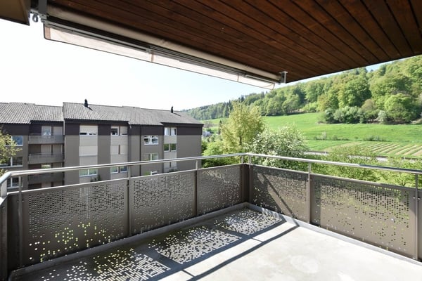 Sanierte 3.5-Zimmerwohnung mit Galerie zu vermieten 8