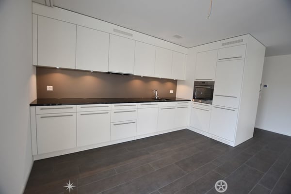 moderne 2.5-Zimmerwohnung im schönen Jardin du Paradis 2