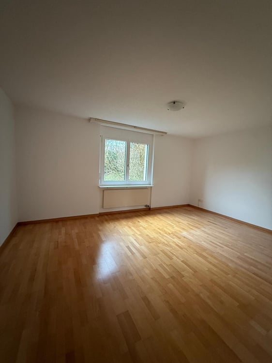 Grosszügige 2.5-Zimmer-Wohnung mit Terrass in Rapperswil-Jona 6