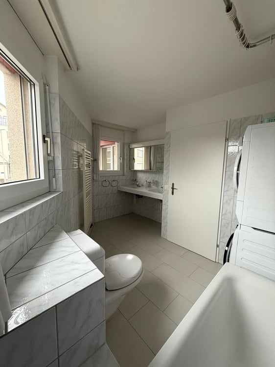 Grosszügige 2.5-Zimmer-Wohnung mit Terrass in Rapperswil-Jona 11