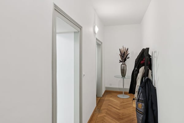 Repräsentative 5-Zimmer-Büroräume in der Schaffhauser Altstadt 4