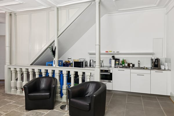 Repräsentative 5-Zimmer-Büroräume in der Schaffhauser Altstadt 8