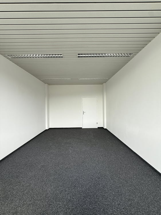 Attraktives, helles Büro an ruhiger Lage – Rudolf-Diesel-Strasse 28, Winterthur 3
