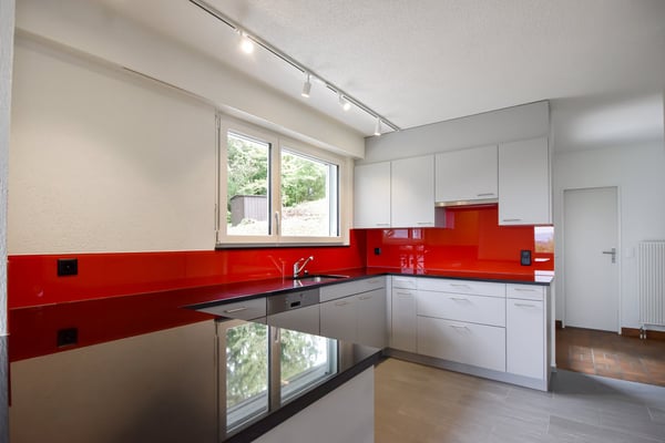 Saniertes 2.5-Zimmer-EFH an ruhiger und zentrumsnaher Lage für Wohnen/Arbeiten unter einem Dach 6